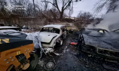 Russian drones, missiles pound Ukraine ahead of Zelensky-Trump meeting
