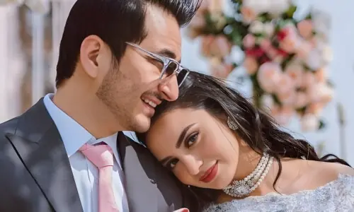 مہربانو نے اپنی علیحدگی کی تصدیق کردی