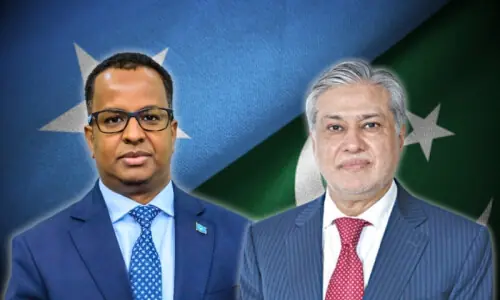 صومالیہ کے وزیرِ خارجہ کا اسحاق ڈار کو فون، حمایت پر پاکستان کا شکریہ ادا کیا