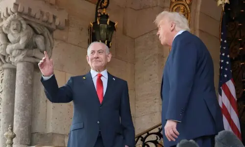 نیتن یاہو کو معافی: اسرائیلی صدر کے دفتر نے ٹرمپ کا دعویٰ جھٹلا دیا