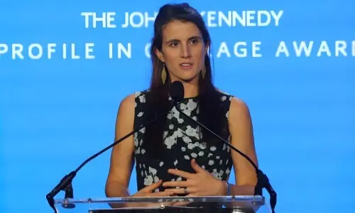 جے ایف کینیڈی کی نواسی 35 سال کی عمر میں انتقال کر گئیں جے ایف کینیڈی کی نواسی 35 سال کی عمر میں انتقال کر گئیں