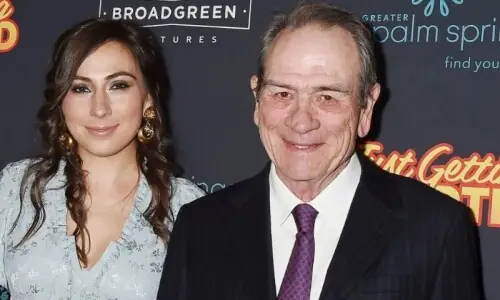 ہالی وُڈ اداکار ٹومی لی جونز کی بیٹی کی لاش ہوٹل سے برآمد