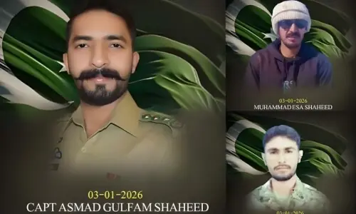 برزل پاس: برفانی تودہ گرنے سے پاک فوج کے کیپٹن سمیت 3 جوان شہید