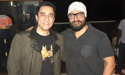 بھائی کے الزامات کے بعد عامر خان کا معنی خیز ردعمل بھائی کے الزامات کے بعد عامر خان کا معنی خیز ردعمل