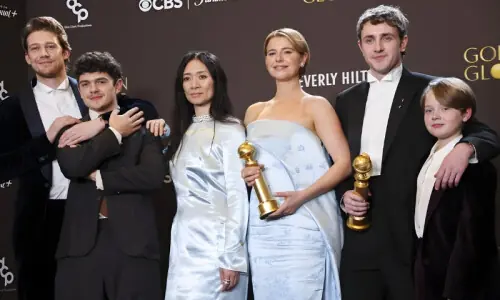 گولڈن گلوب ایوارڈز کی رنگا رنگ تقریب، فلم &rsquo;ہیمنٹ&lsquo; کے نام بڑا اعزاز