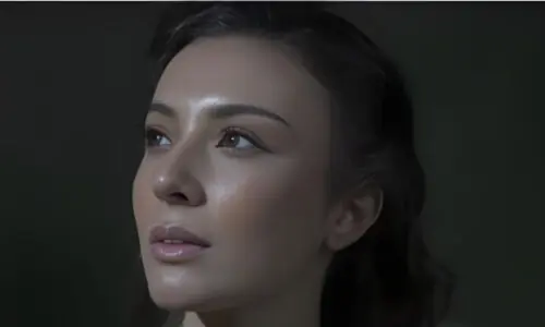 غیراخلاقی سین پر تنقید کے بعد فلم &rsquo;ٹاکسک&lsquo; کی اداکارہ کا انسٹاگرام ڈیلیٹ