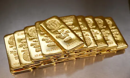 Gold notches record high, silver cracks $90 on Fed rate cut bets