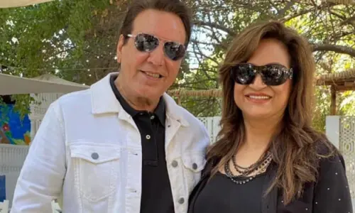 جاوید شیخ بشریٰ انصاری کے بیان پر برہم جاوید شیخ بشریٰ انصاری کے بیان پر برہم