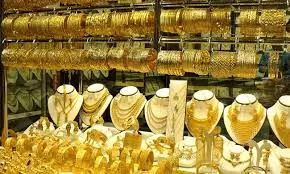 Gold prices ease after record high, settle at Rs505,562 per tola