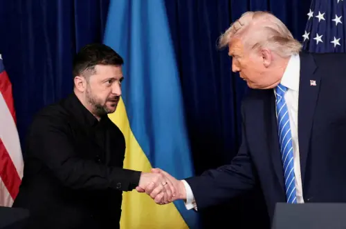 Trump sends message to Putin &lsquo;war has to end&rsquo; after good meeting with Zelensky