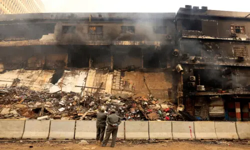 Gul Plaza tragedy enters seventh day as death toll hits 71, scores still missing