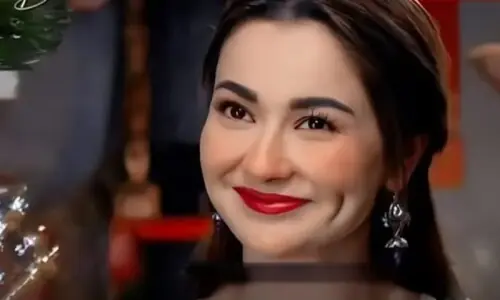 ہانیہ عامر نے ’ڈمپلز‘ سرجری سے بنوائے؟ کزن کی وضاحت ہانیہ عامر نے ’ڈمپلز‘ سرجری سے بنوائے؟ کزن کی وضاحت