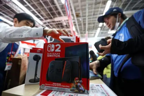 Japan&rsquo;s Nintendo maintains annual profit, hardware forecasts
