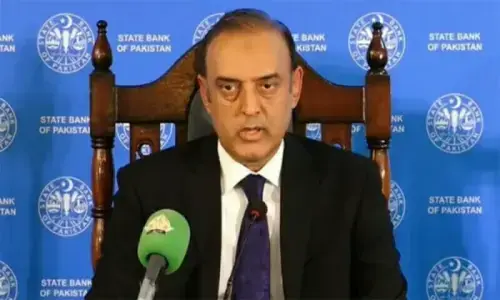Pakistan economy stabilising, growth outlook improving: SBP governor