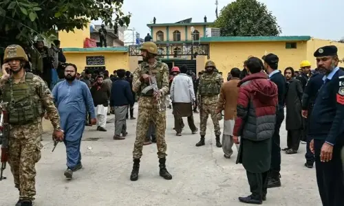 اسلام آباد خودکش دھماکے میں کتنا بارودی مواد استعمال ہوا؟