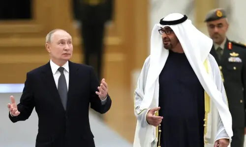 روسی جنرل پر حملے کا ملزم دبئی سے گرفتار، پیوٹن کا اماراتی صدر سے اظہارِ تشکر