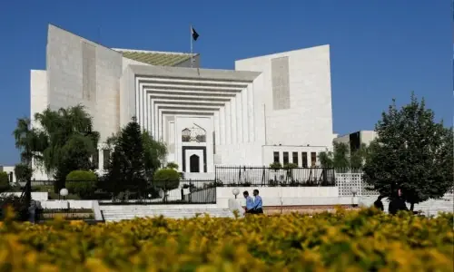 سپریم کورٹ: عمران خان سے فوری ملاقات کی استدعا مسترد، مختلف کیسز پر نئی ہدایات