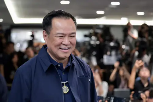 Thai PM says new government will complete full term