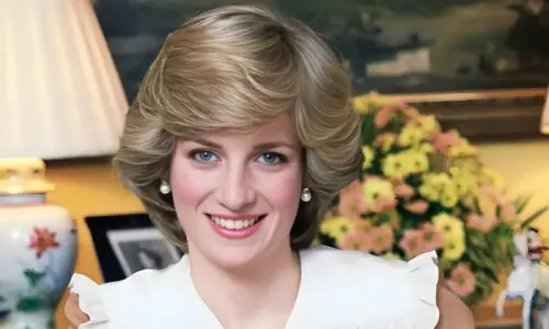 لیڈی ڈیانا اتنی خوبصورت کیسے دکھائی دیتی تھیں؟ہیئر ڈریسر کا انکشاف