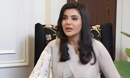 ندا یاسر اپنے بچوں کی تصاویر سوشل میڈیا پر کیوں نہیں آنے دیتیں؟ ندا یاسر اپنے بچوں کی تصاویر سوشل میڈیا پر کیوں نہیں آنے دیتیں؟