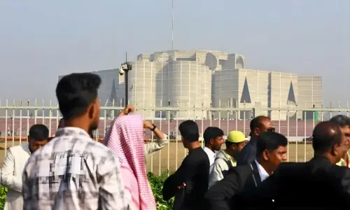 بنگلہ دیش میں &rsquo;شیڈو کابینہ&lsquo; کی بازگشت، اپوزیشن کا یہ نیا تجربہ کیا ہے؟