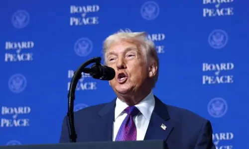 ایران کو معاہدہ کرنا پڑے گا ورنہ نتائج برے ہوں گے: صدر ٹرمپ