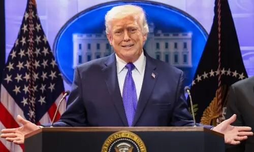 سپریم کورٹ کا ٹیرف کالعدم قرار دینا انتہائی مضحکہ خیز ہے: ٹرمپ کا ردِ عمل