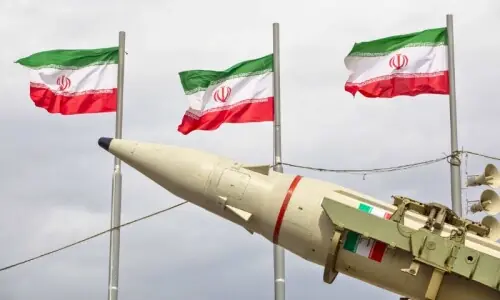 &rsquo;ایٹمی پروگرام پر لچک دکھانے کو تیار ہیں&lsquo;؛ ایران کی امریکا کو تیل اور گیس سے متعلق بڑی پیشکش