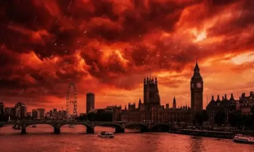 &lsquo;Blood rain&rsquo; expected in UK as Saharan dust moves in