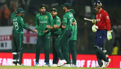 Pakistan&rsquo;s semifinal fate hinges on final group match and other results
