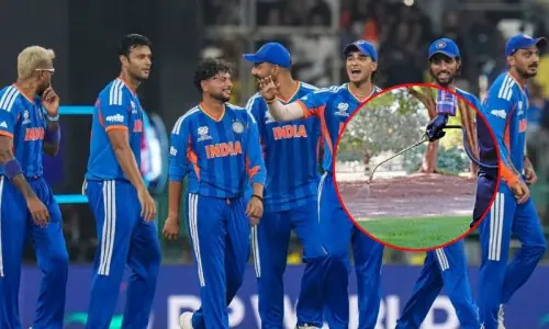 سیمی فائنل تک رسائی کے لیے بھارت کی زمبابوے کے خلاف نئی چال، ’خاص اسپرے‘ کیا جائے گا سیمی فائنل تک رسائی کے لیے بھارت کی زمبابوے کے خلاف نئی چال، ’خاص اسپرے‘ کیا جائے گا