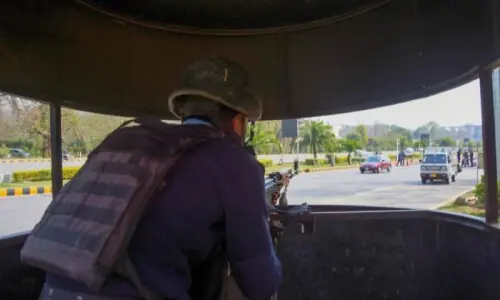 خیبر پختونخوا میں دہشتگردوں کے حملے، پنجاب اور راولپنڈی میں سیکیورٹی ہائی الرٹ