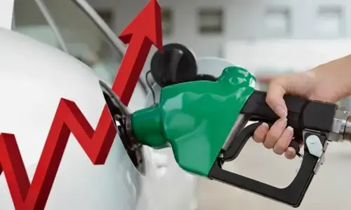 پیٹرولیم مصنوعات کی قیمتوں میں بڑا اضافہ کر دیا گیا