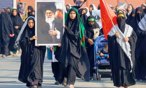 سپریم لیڈر آیت اللہ علی خامنہ ای کی نمازِ جنازہ اور تدفین مؤخر کردی گئی