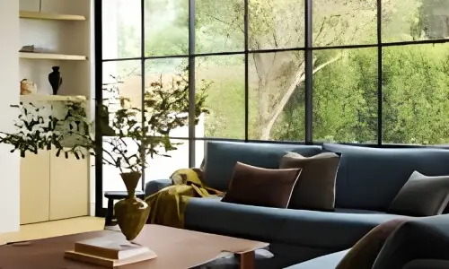 ایک ایسا ملک جہاں لوگ کھڑکیوں پر پردے لگانے سے ڈرتے ہیں