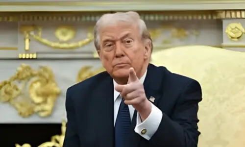 اسرائیل سے سفیر کی واپسی؛ اسپین کو اپنے کیے کی قیمت چکانی ہوگی: ٹرمپ