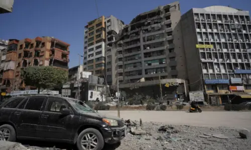 Israeli airstrikes hit building in heart of Beirut