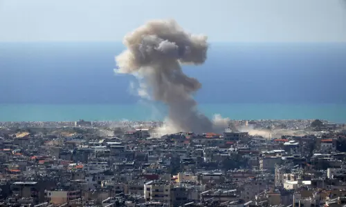 Lebanon says Israeli strikes kill soldiers, as shelters overflow