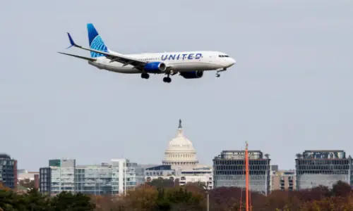 United Airlines to cut more flights as it eyes oil above $100 through 2027