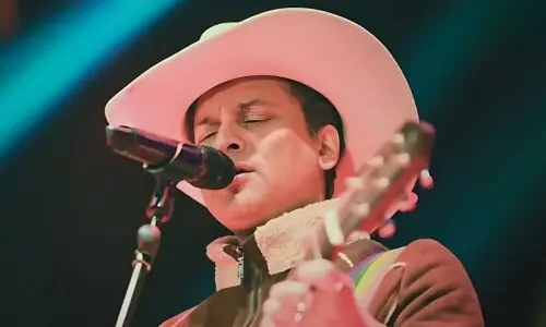 بھارتی گلوکار زوبین گرگ کی موت پر سنگاپور عدالت کا بڑا فیصلہ بھارتی گلوکار زوبین گرگ کی موت پر سنگاپور عدالت کا بڑا فیصلہ