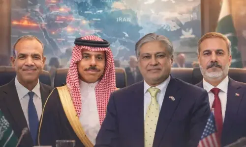 Islamabad hosts four-nation talks today on Iran crisis