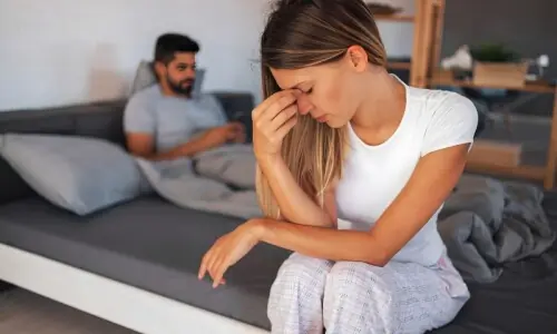 کیا آپ کو بھی &rsquo;غلط لوگ&lsquo; ہی پسند آتے ہیں؟ جانیے اس پراسرار کشش کی حقیقت