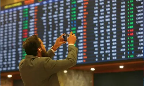 پاکستان اسٹاک ایکسچینج میں زبردست تیزی، سرمایہ کاروں کی چاندی ہوگئی