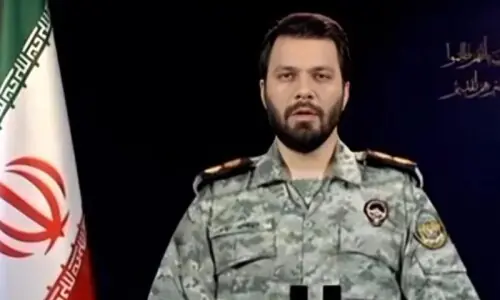 امریکا و اسرائیل کو ہماری عسکری طاقت کا اندازہ نہیں، جنگ آخری مرحلے تک جاری رہے گی: ایران