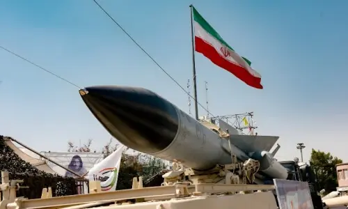 ایران کی میزائل اور ڈرون صلاحیتیں بدستور برقرار ہیں: امریکی انٹیلی جنس کا انکشاف