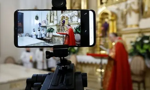 دبئی میں مسیحی برادری کی تمام عبادات روک دی گئیں، گرجا گھروں کو بند رکھنے کی ہدایات جاری