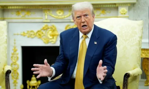 &rsquo;آبنائے ہرمز کھول دو ورنہ۔۔۔&lsquo;، صدر ٹرمپ تاریخیں دینے کے بعد بد زبانی پر اُتر آئے