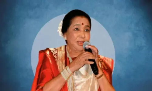 Legendary Indian singer Asha Bhosle passes away at 92