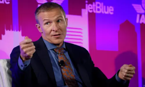 United Airlines considers possible merger with American Airlines