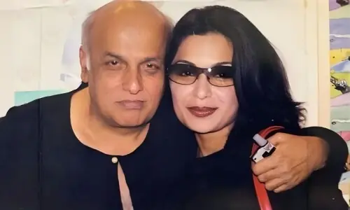 اداکار میرا کا مہیش بھٹ فیملی سے کیا رشتہ ہے؟